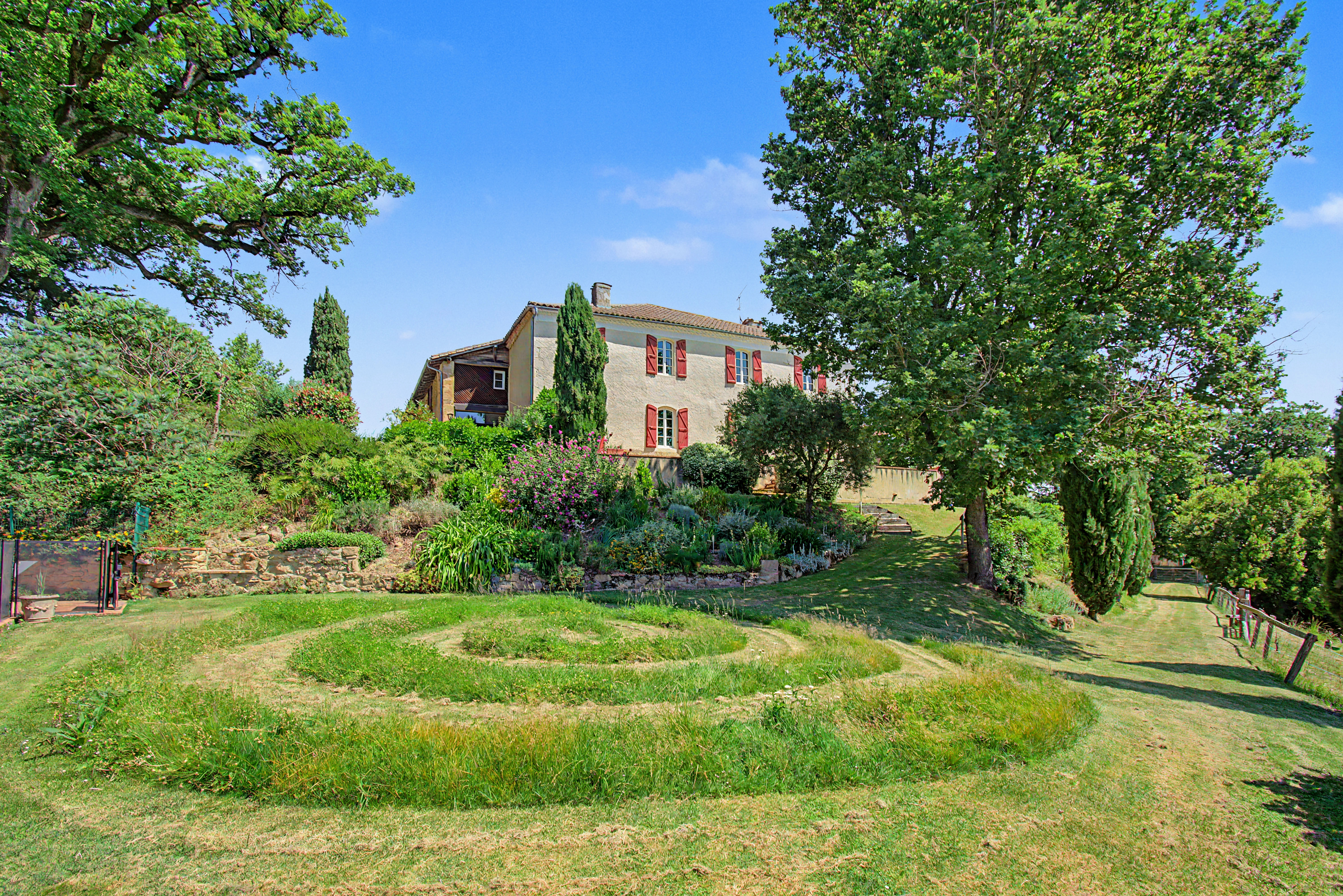 Le Gers Chateau, Condom